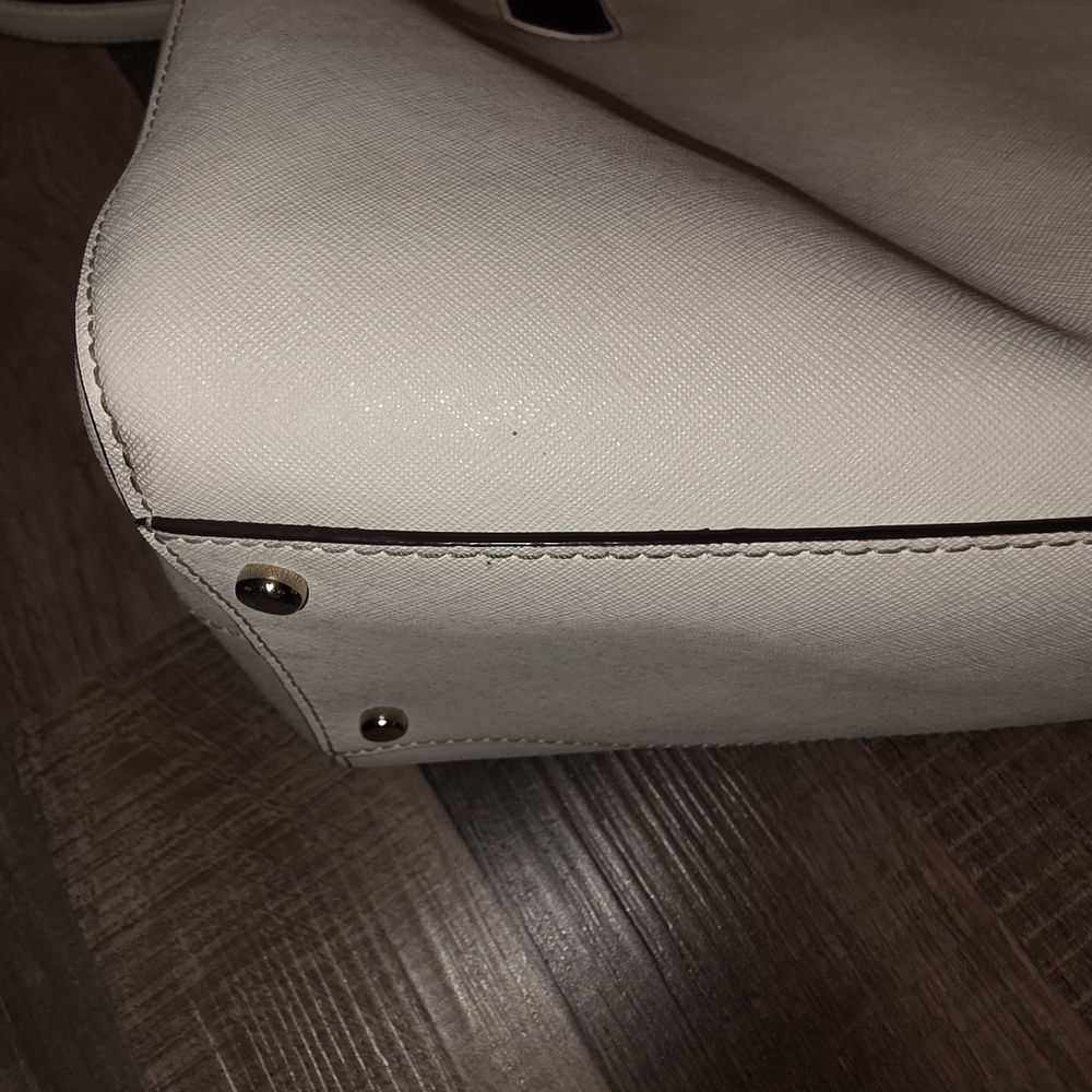 Kate Spade Cream and Black Satchel - Picture 3 of 13